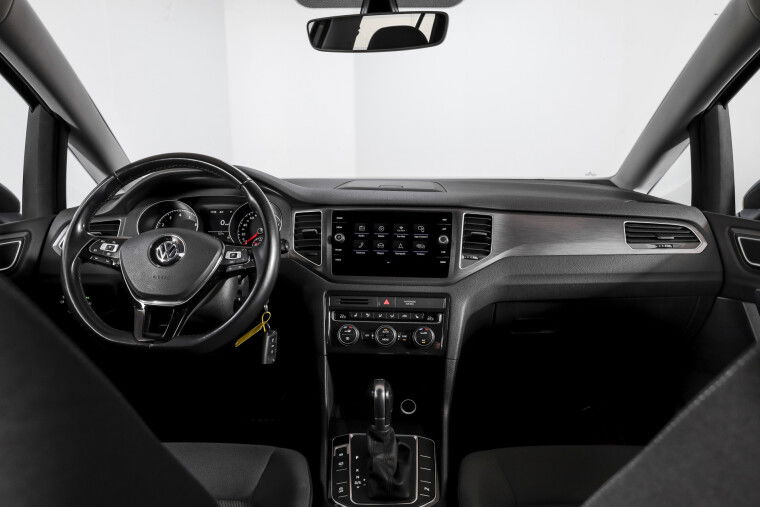 Volkswagen - Golf Sportsvan