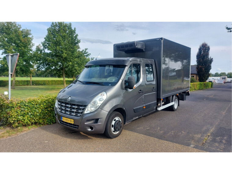 Foto van Renault Master T35 2.3 dCi L4 DL DC KOELWAGEN DAG/NACHT