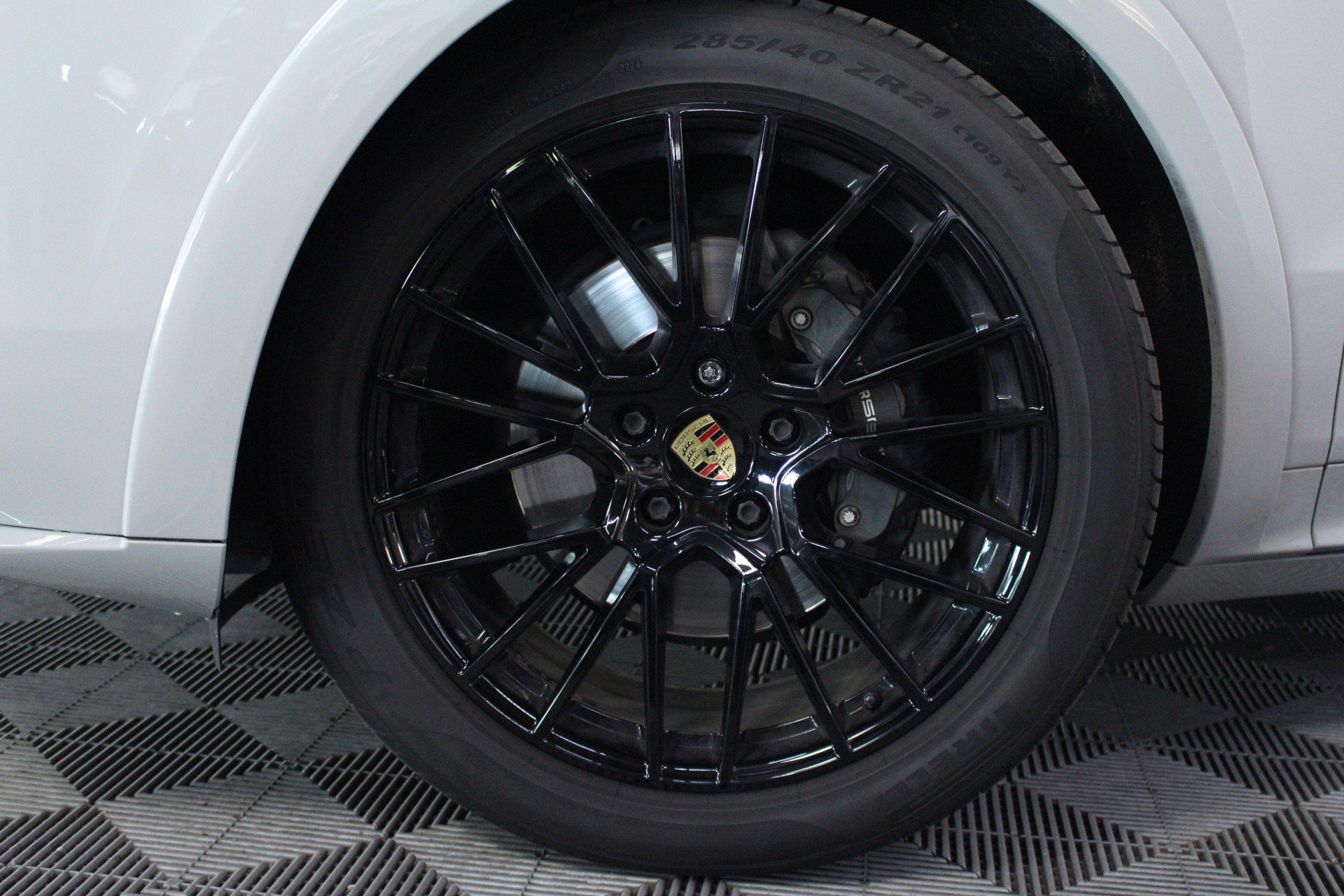Porsche Coupé 3.0 E-Hybrid KRIJT SPORTDESIGN PANO * NL *AUTO TRH 360 CAM ACC M 22 - foto 5