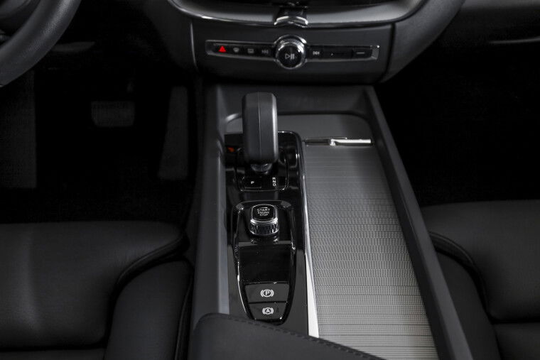 Volvo - XC60