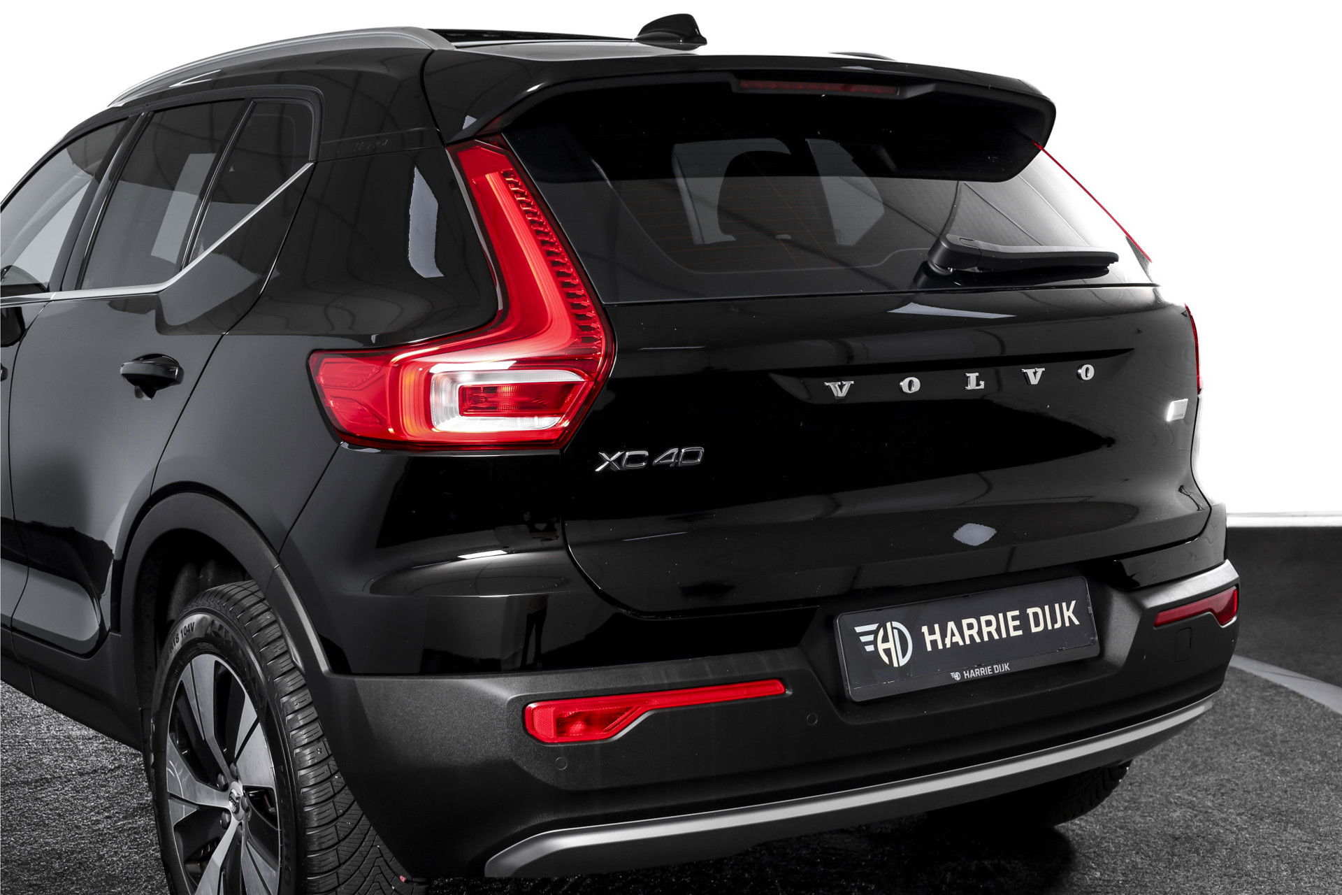 Volvo - XC40