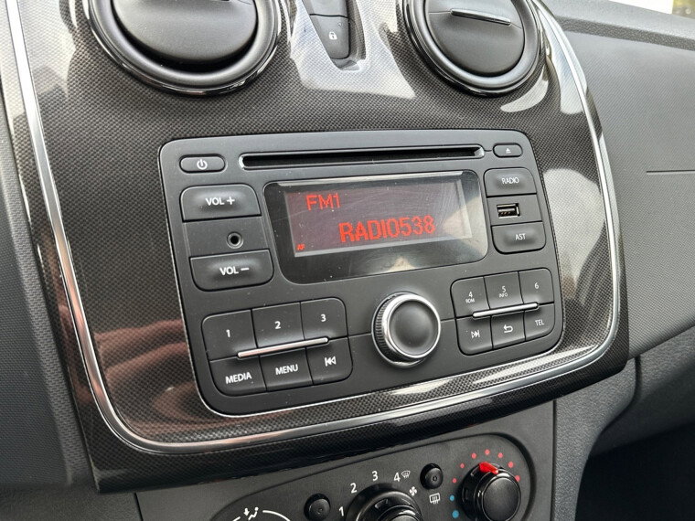 Dacia - Sandero