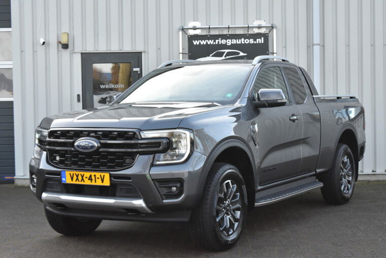Foto van Ford Ranger Ford Ranger 2.0 Wildtrak – 2023 Facelift | 1e Eig. | Dealeronderhouden | 4x4 | Camera | Adaptive Cruise | Apple CarPlay | Stoel/