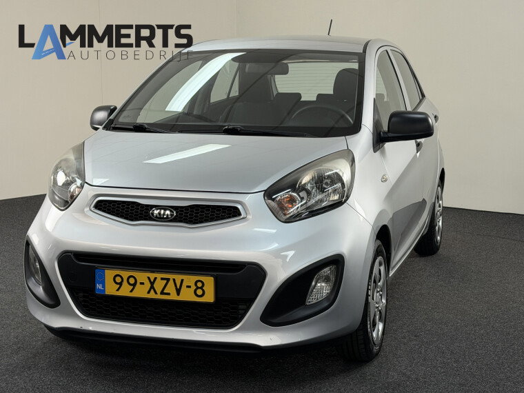 Foto van Kia Picanto 1.2 CVVT Automaat