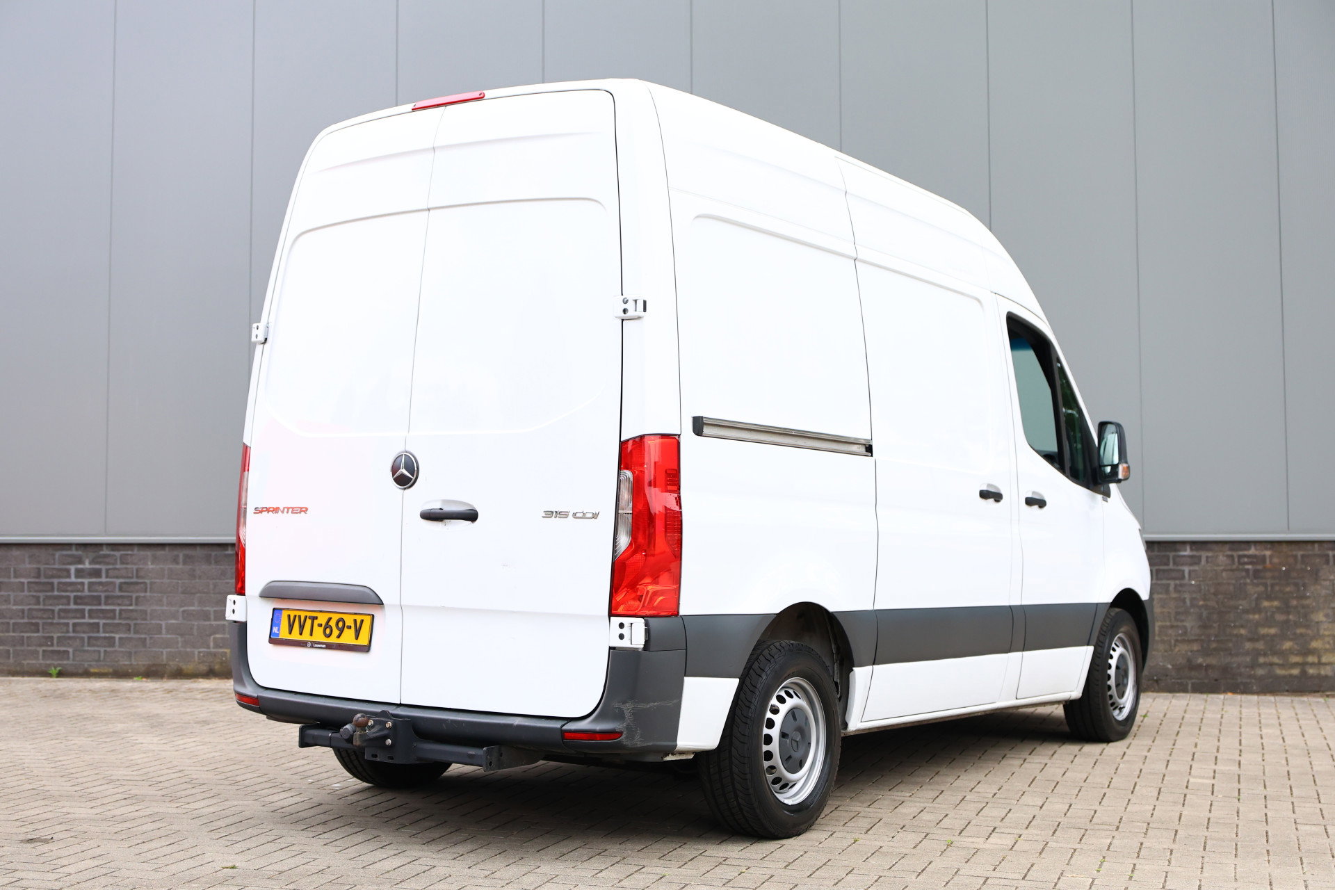 Mercedes-Benz 315 1.9 CDI L1H2 AVM AUTOMAAT AIRCO KEYLESS START CRUISE BT EX BTW! - foto 6