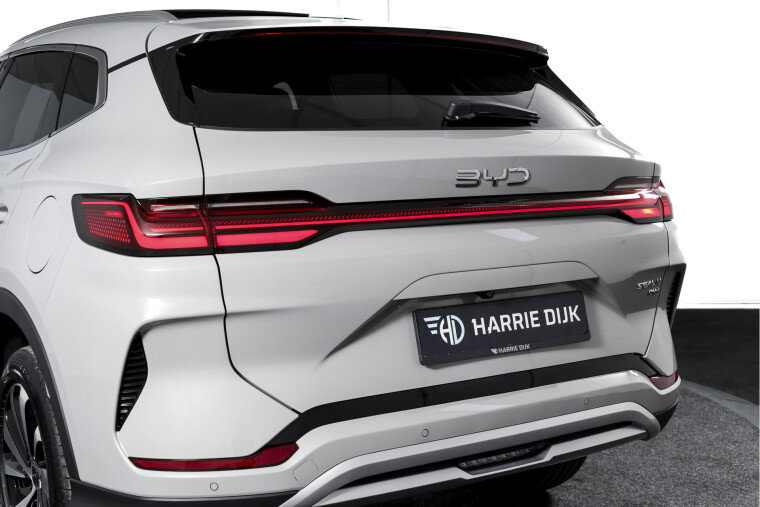 BYD - SEAL U