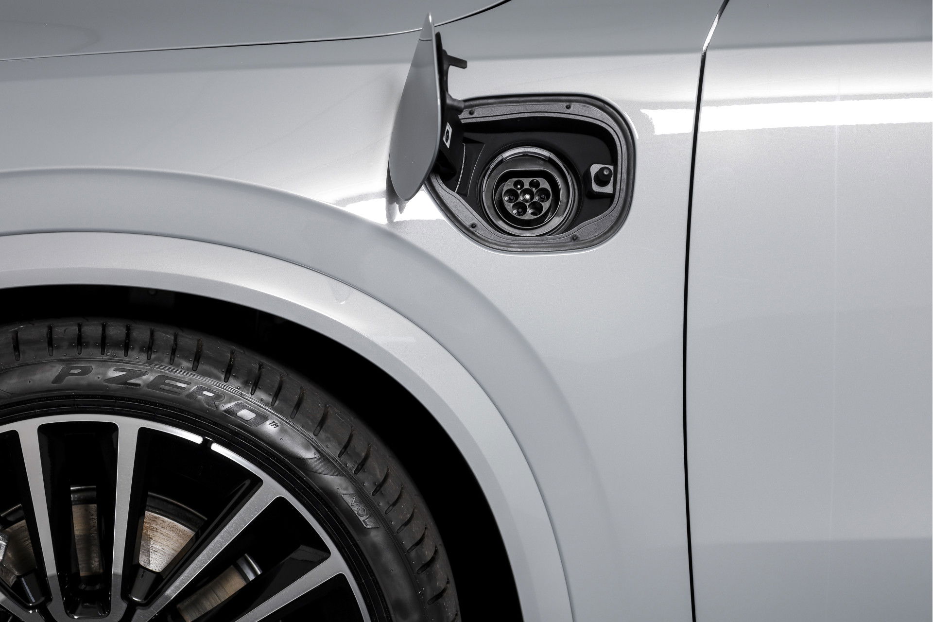 Volvo - XC90