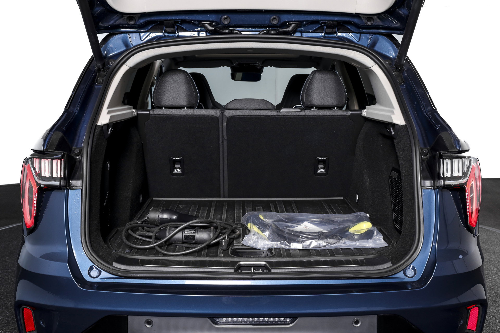 Lynk & Co - 01