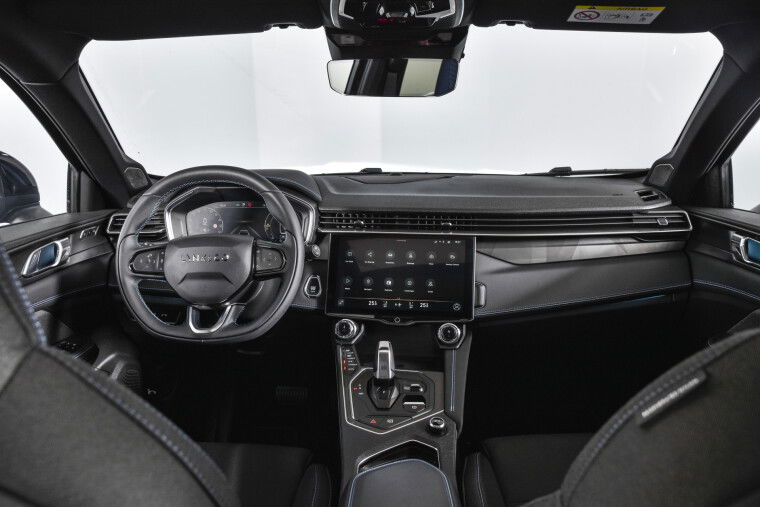 Lynk & Co - 01