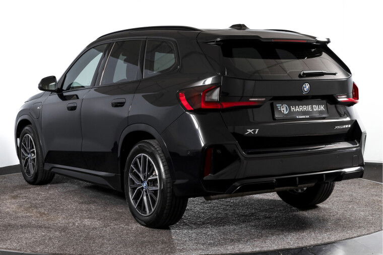 BMW - X1
