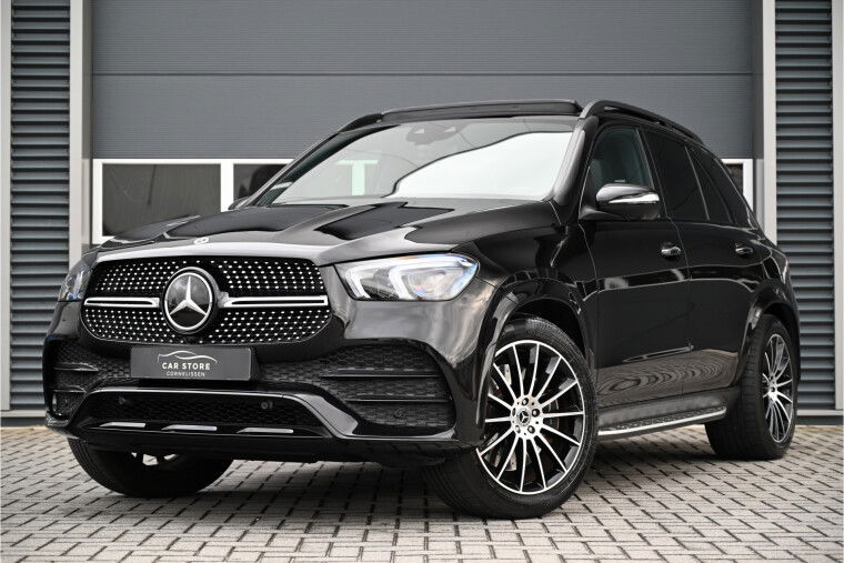 Foto van Mercedes-Benz GLE 350 e 4MATIC AMG / PANO / NIGHT / BURMESTER / 360 CAMERA / FABRIEKSGARANTIE / NL AUTO / 1E EIGENAAR
