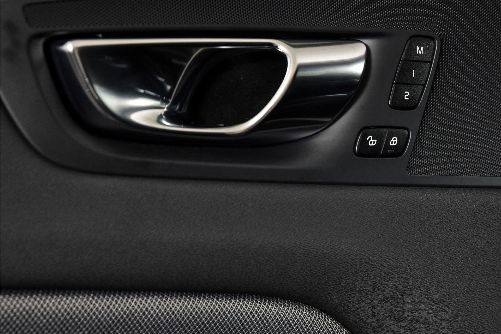 Volvo - XC60