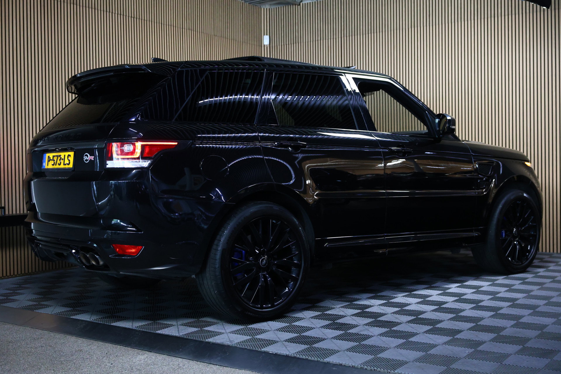 Land Rover 5.0 V8 Supercharged SVR Carbon Edition AVM Full Option! - foto 9