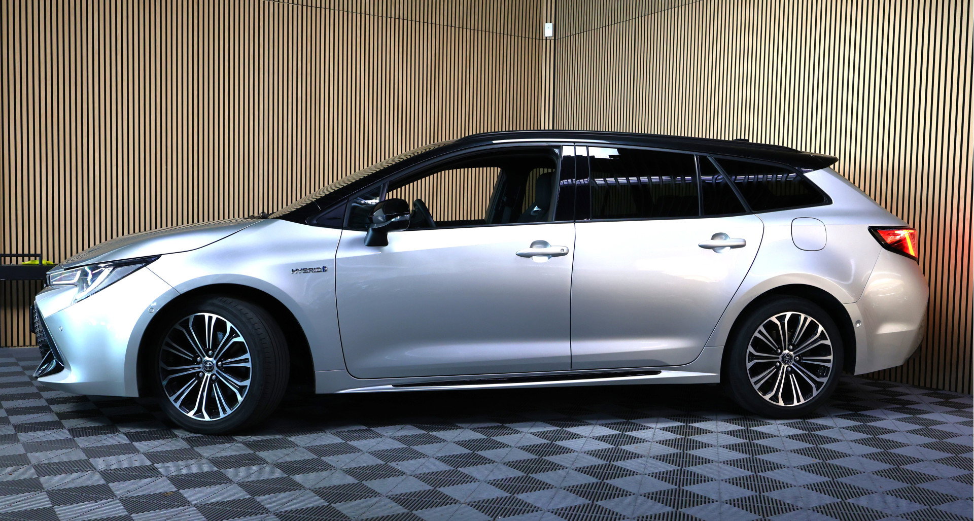 Toyota 2.0 Hybrid Business GR-Sport AVM NAVI CARPLAY CAMERA LANE '22 - foto 10