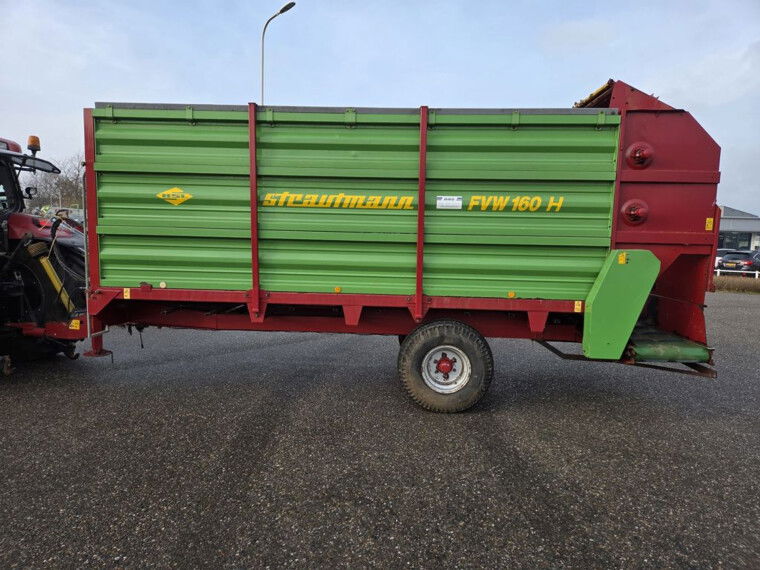 Foto van Strautmann FVW 160 H voerwagen