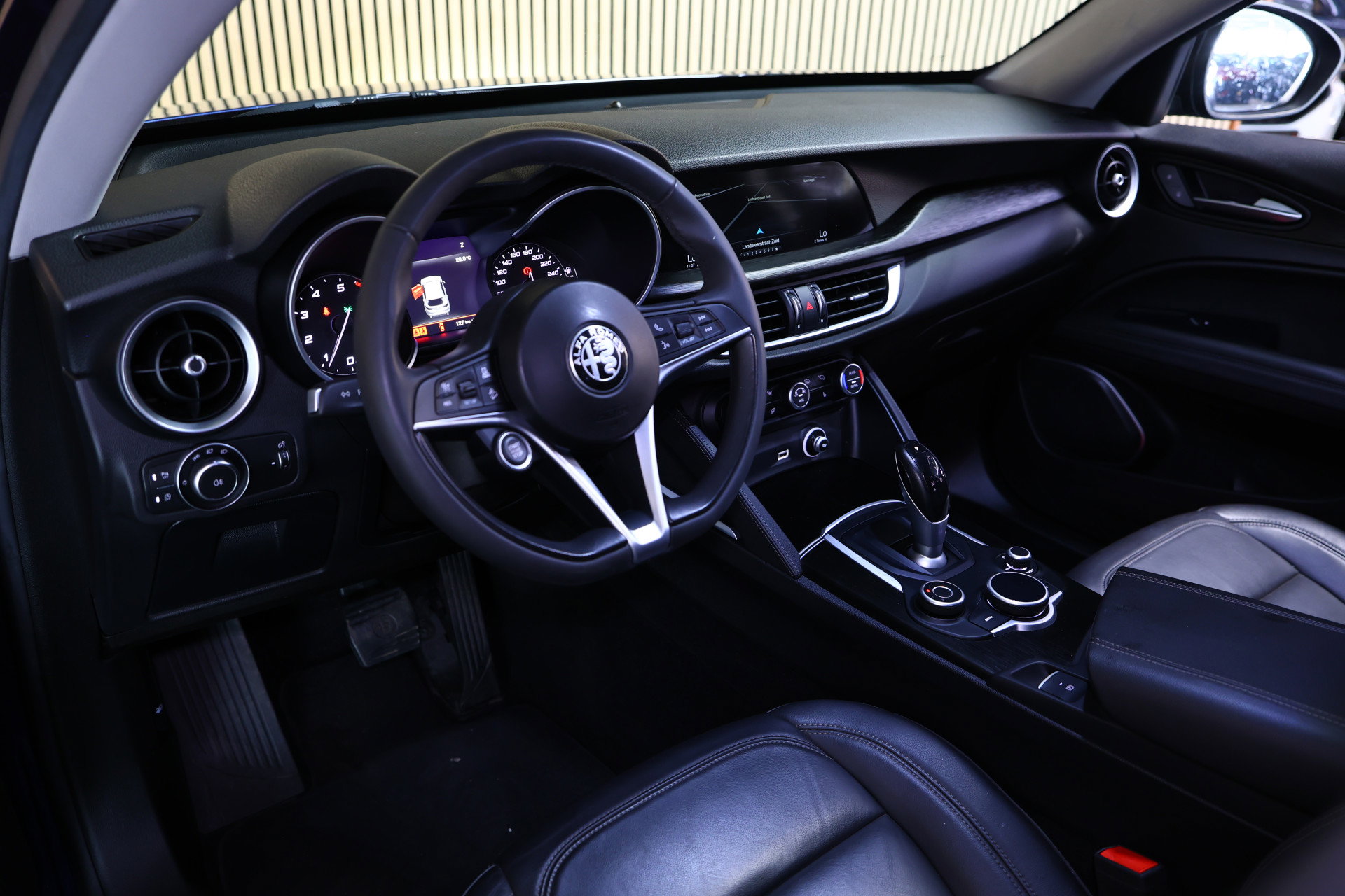 Alfa Romeo 2.0 T AWD Super 44000 km !! AVM MEMORY CAMERA NAVI AUTOM CLIMA DNA '19 - foto 33