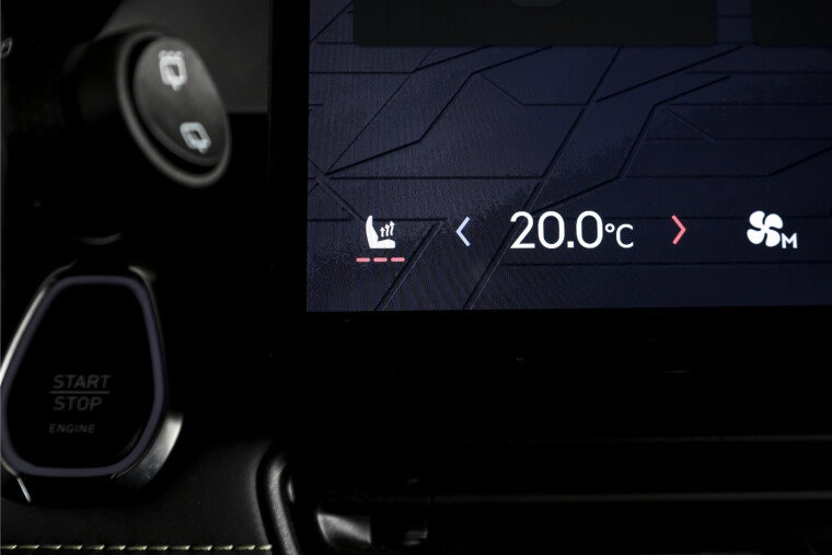 Lynk & Co - 01