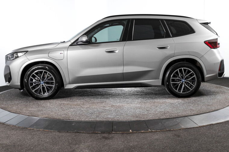 BMW - X1
