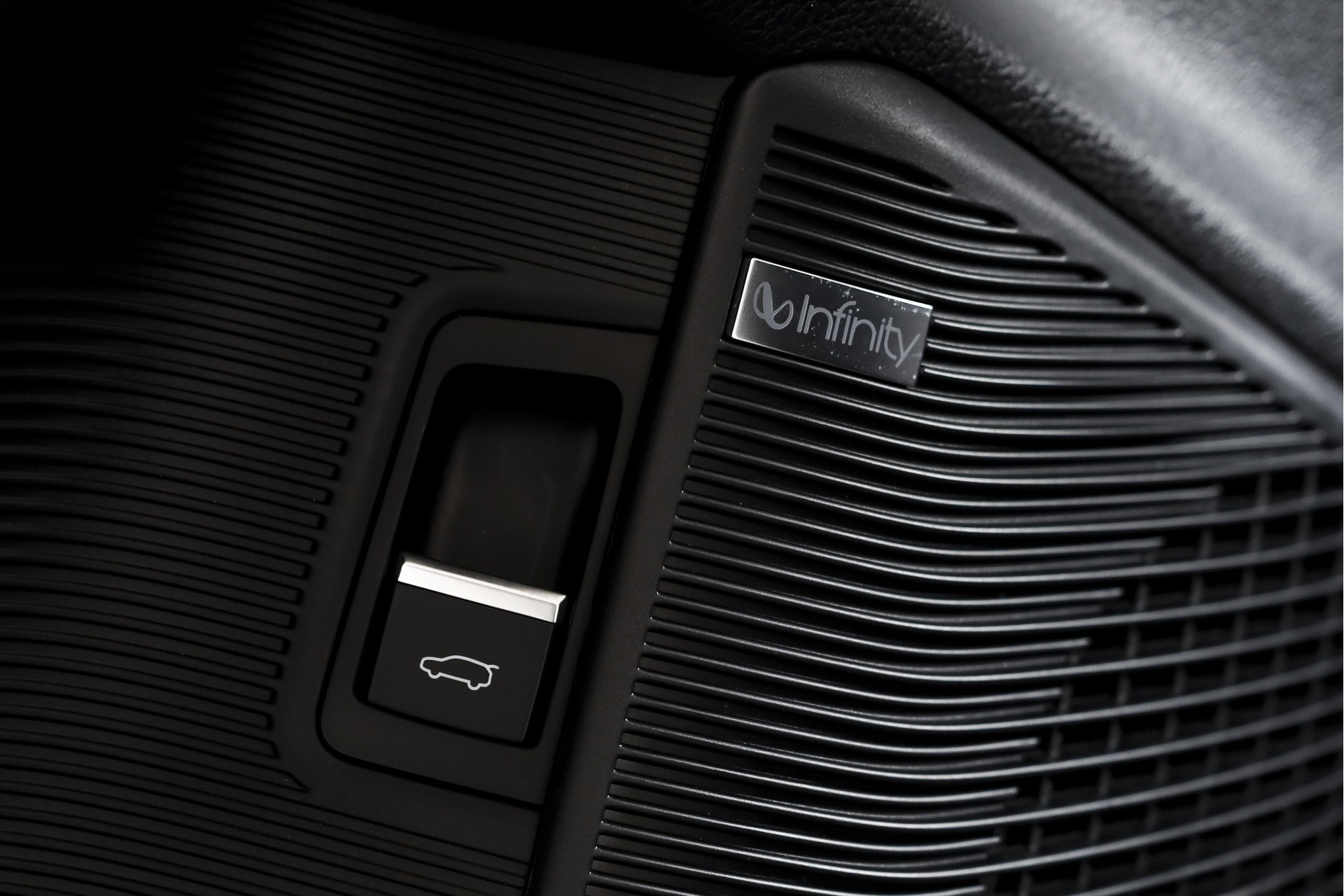 BYD - SEAL U