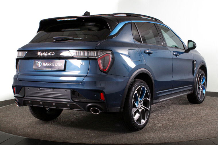 Lynk & Co - 01