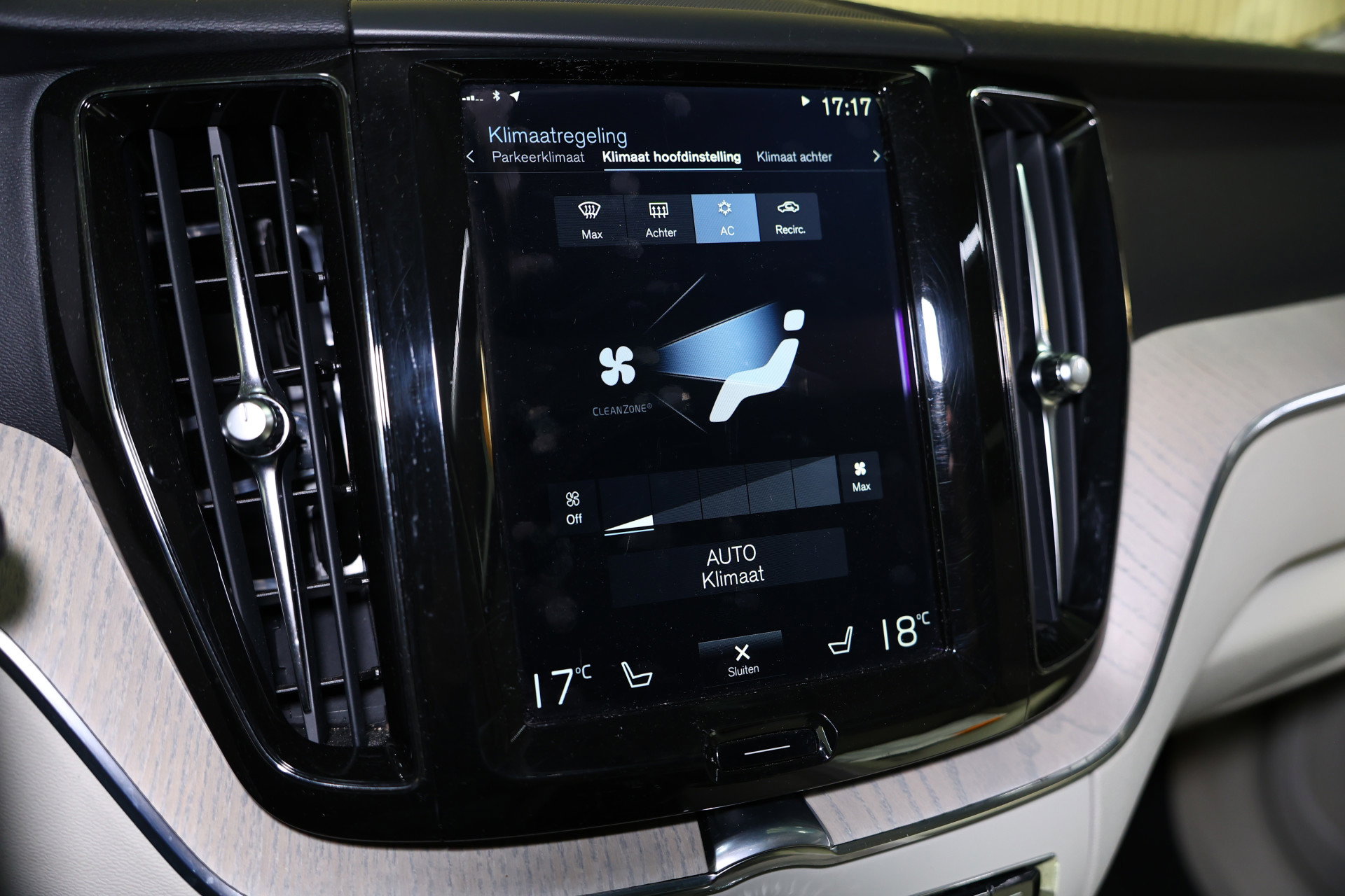 Volvo 2.0 T5 AWD Inscription AVM CARPLAY 360CAM MEMORY CRUISE KEYLESS START" 17 - foto 22