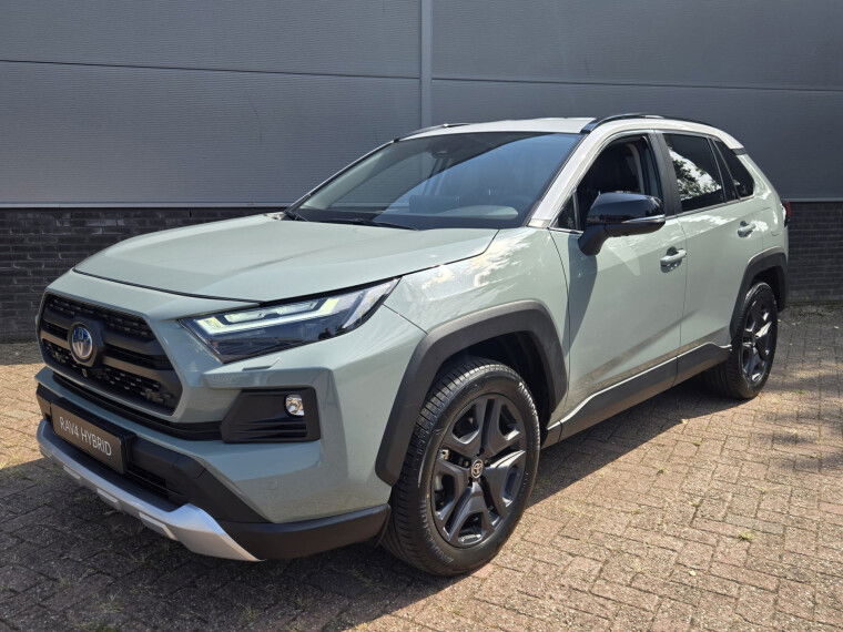 Foto van Toyota RAV4 2.5 Hybrid AWD ADVENTURE Limited