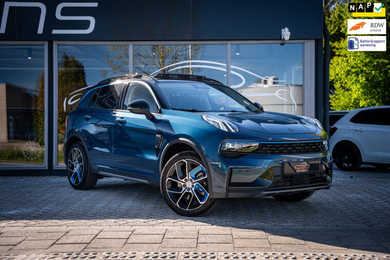 Lynk & Co 01