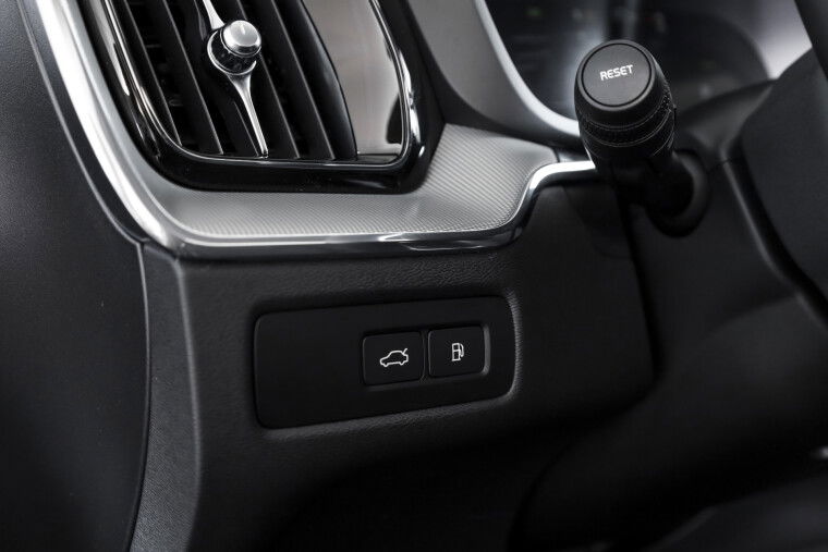 Volvo - XC60