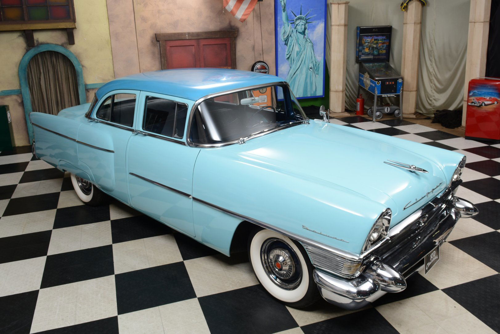 Packard Clipper Deluxe RD Classics