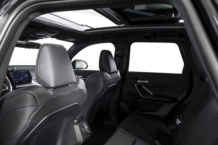 BMW - X1