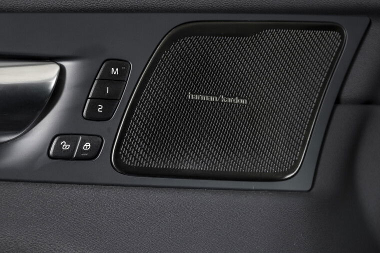 Volvo - XC60