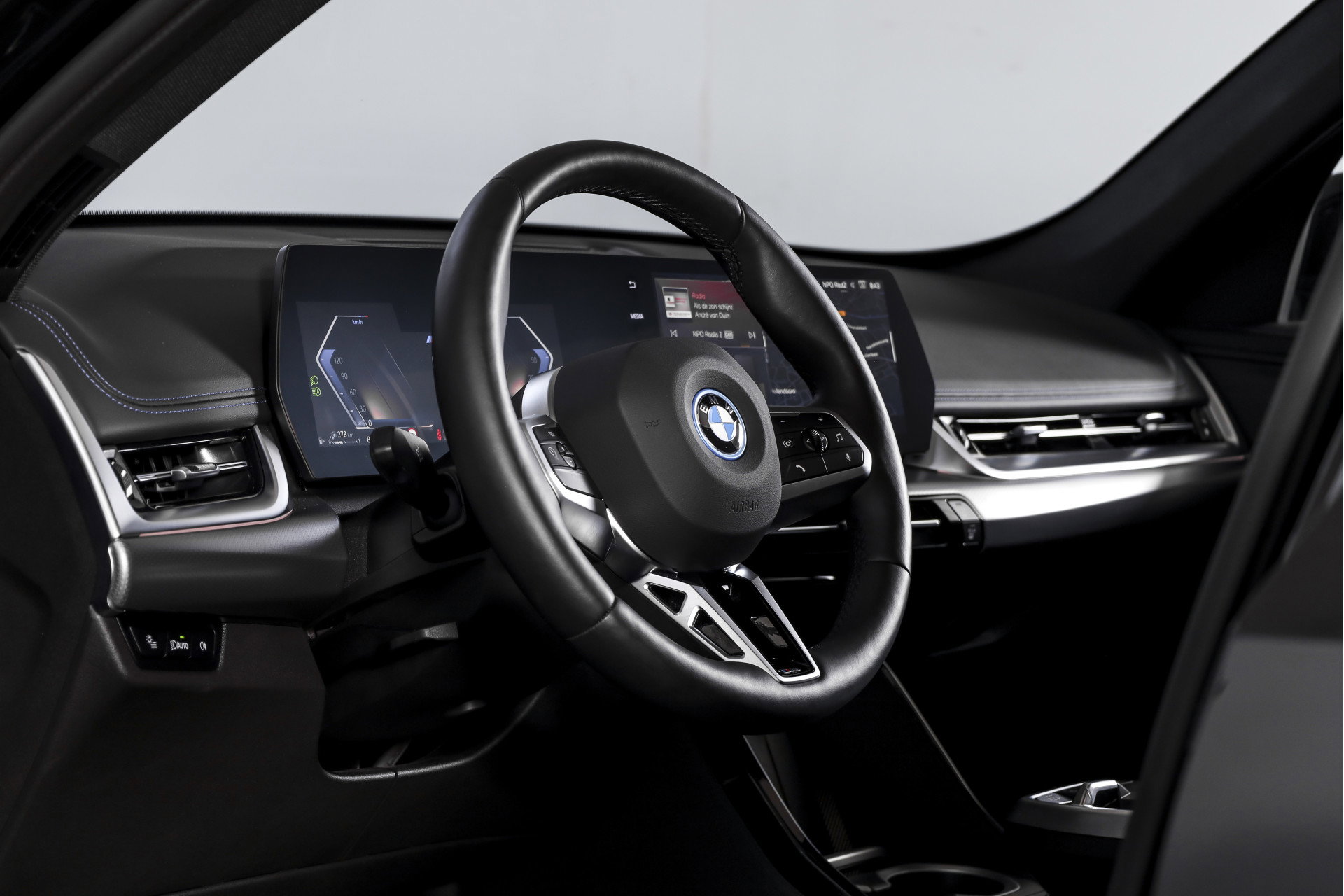 BMW - X1