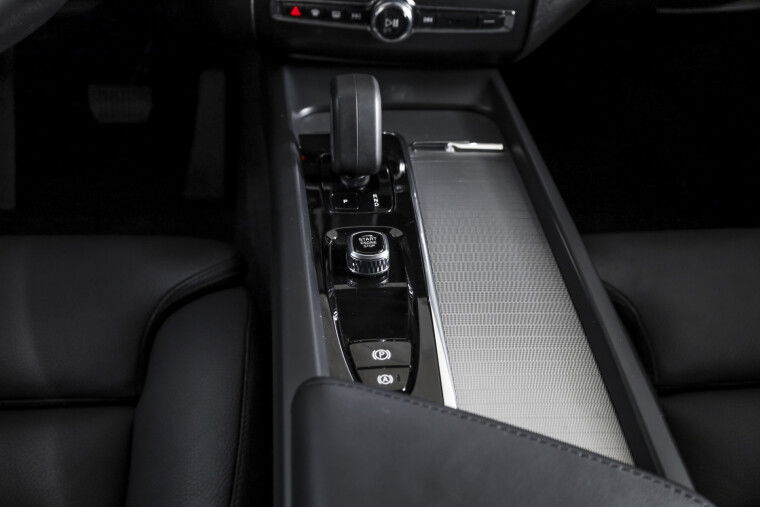 Volvo - XC60