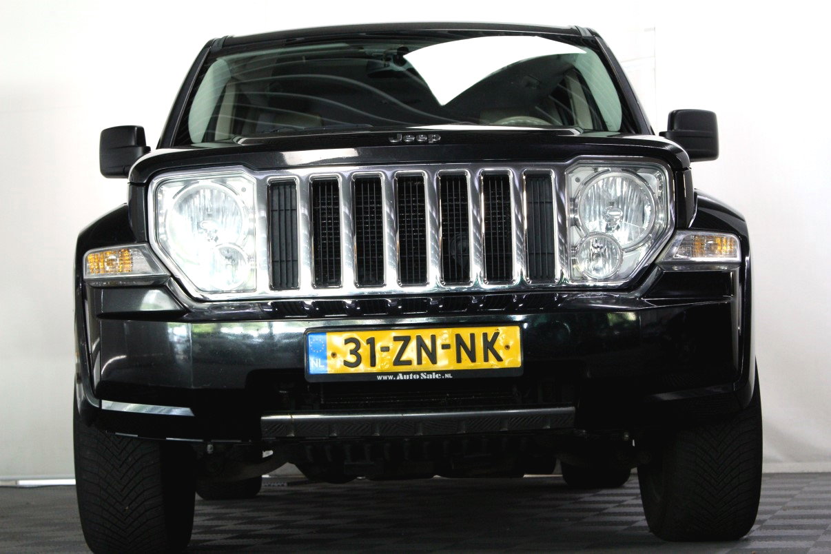 Jeep 2.8 CRD Limited AUT YOUNGTIMER APK4/2026 2eEIG! DAK LEER NAV STOELVW '08 - foto 6