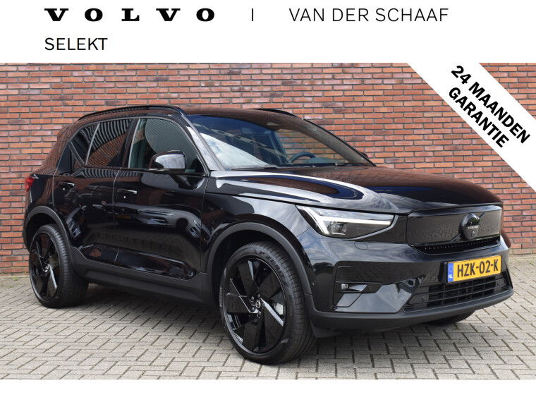 Foto van Volvo EX40 252PK Extended Range Plus Black Edition 82 kWh
