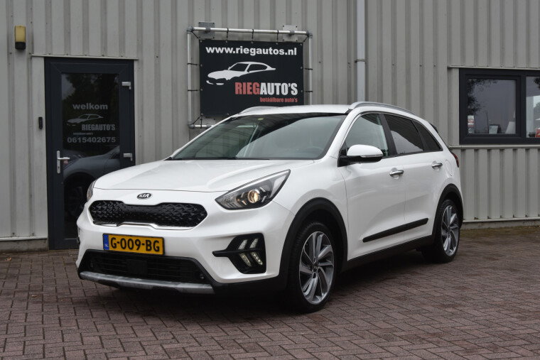 Foto van Kia Niro 1.6 GDi Hybrid DynamicLine Automaat. Clima, Camera, Trekhaak, Cruise!!