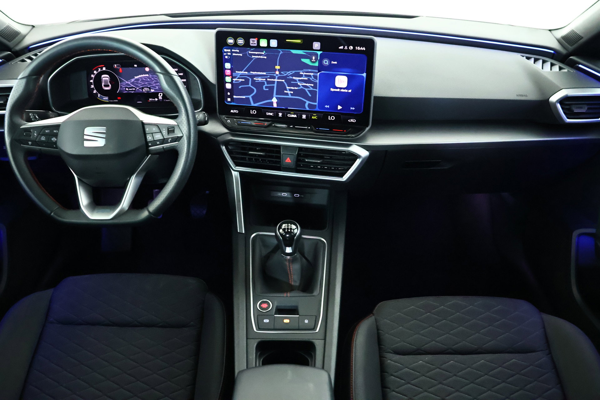 SEAT León