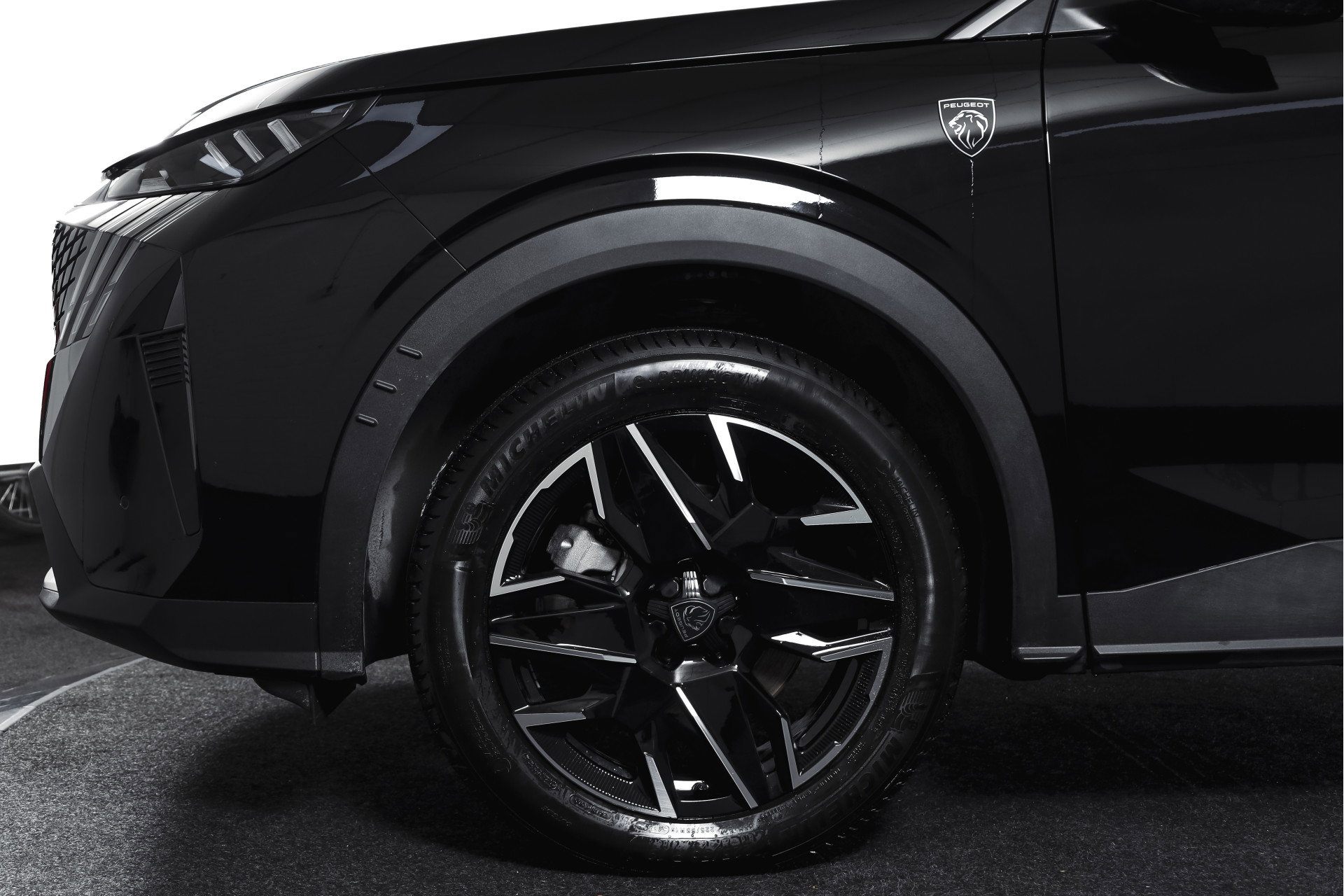 Peugeot - 5008