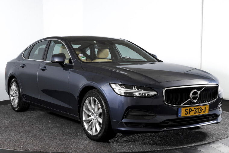 Volvo - S90