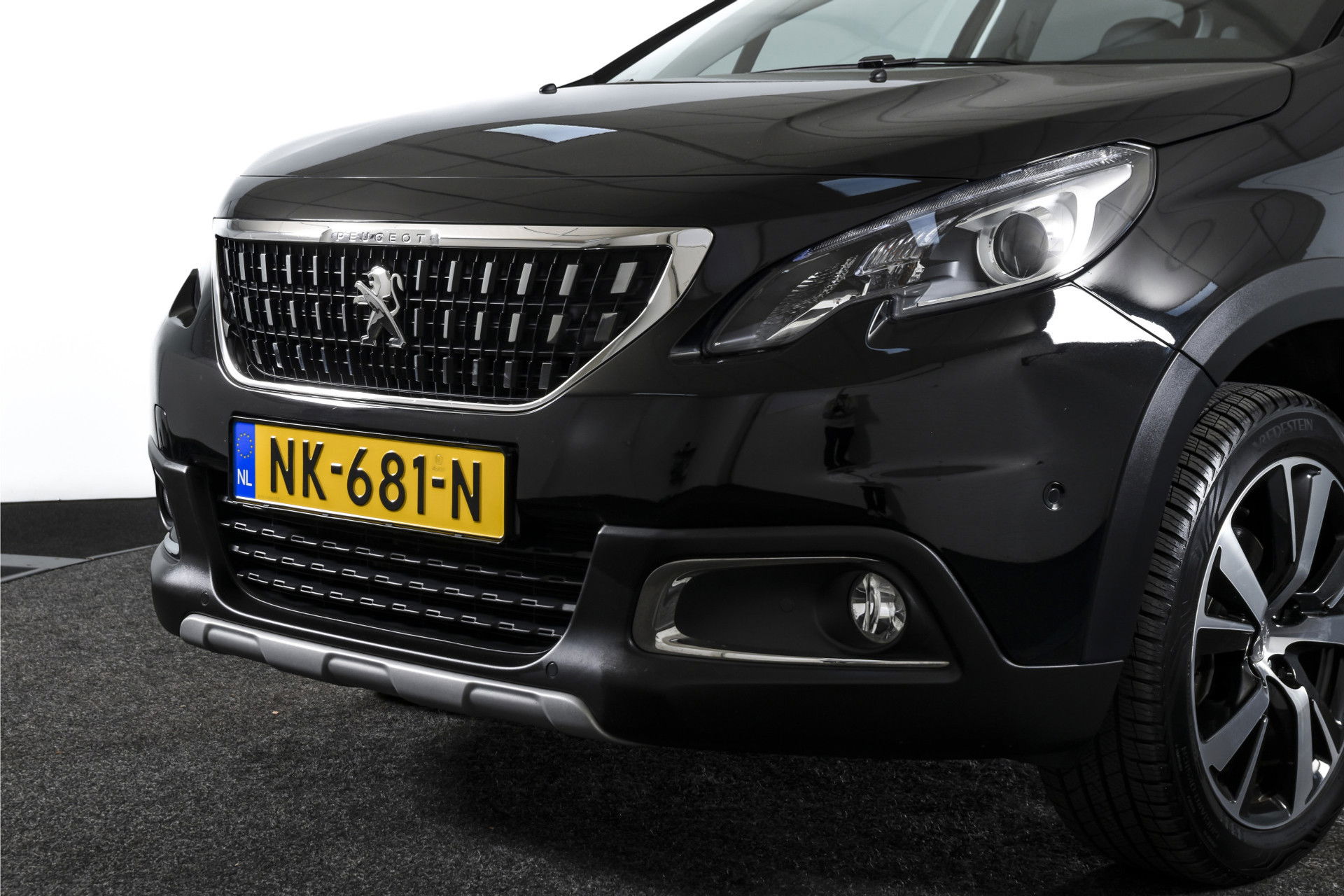 Peugeot - 2008