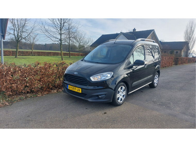 Foto van Ford Transit Courier 1.5 TDCI Trend