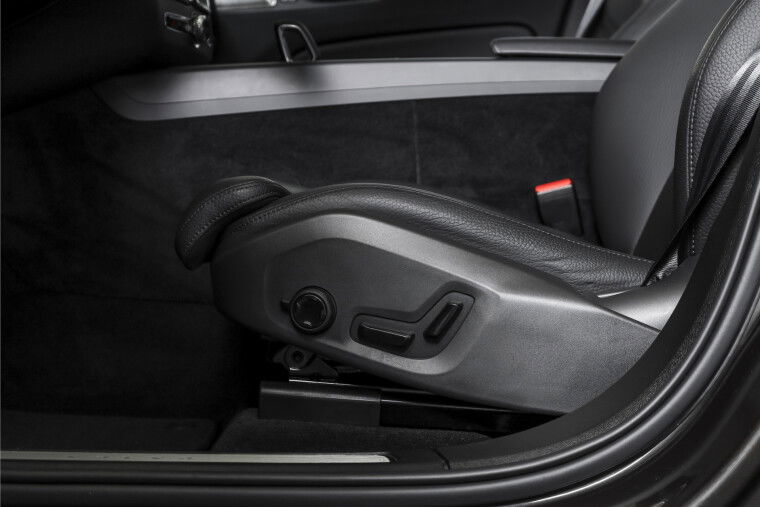 Volvo - XC60
