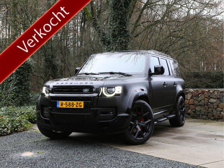 Foto van Land Rover Defender 3.0 D300 130 X