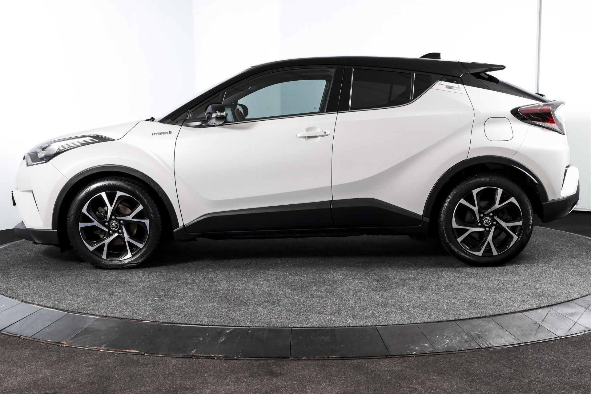 Toyota - C-HR