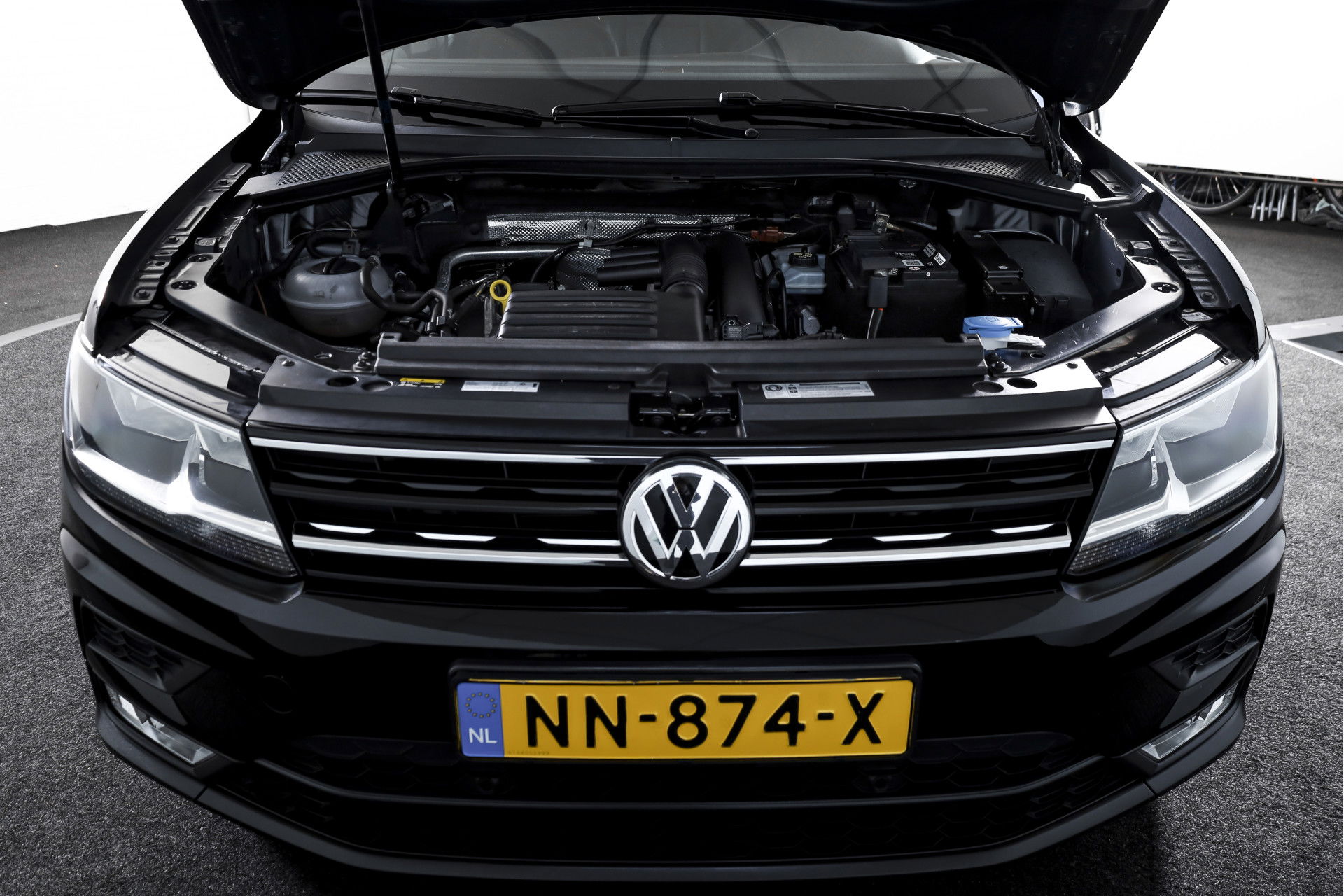 Volkswagen - Tiguan