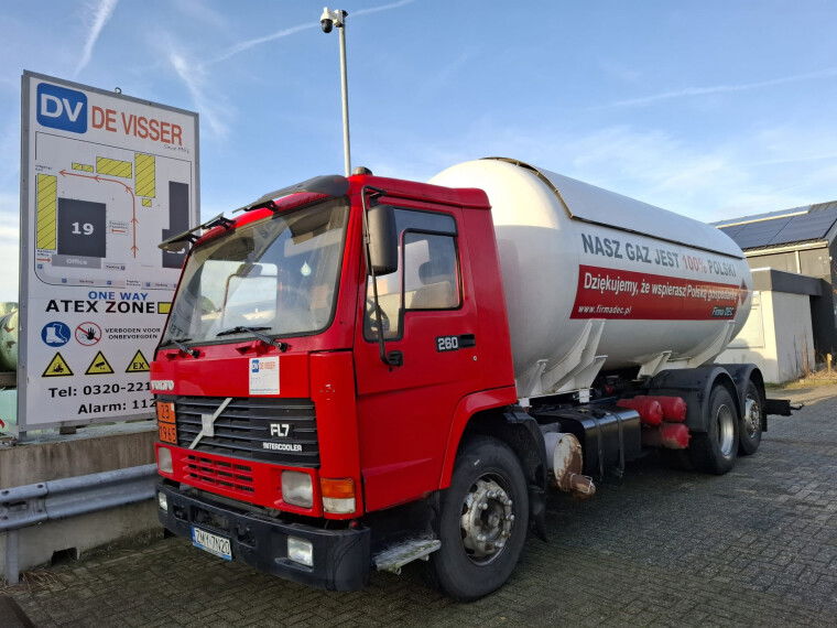 Foto van Volvo FL7 260 6x2