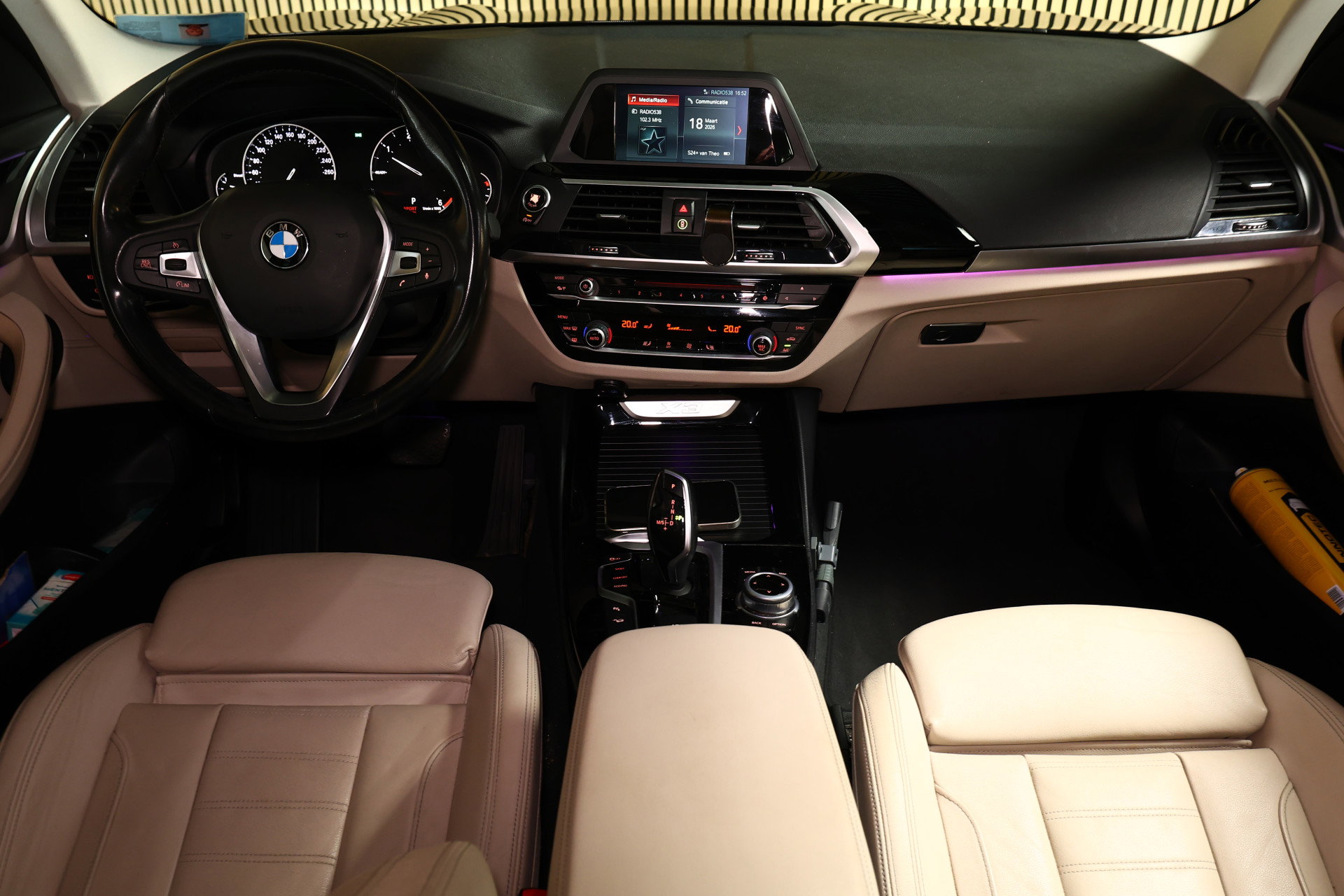 BMW xDrive20d AUT Executive PANO LEDER NAV FULL-LED PDC "18 - foto 2