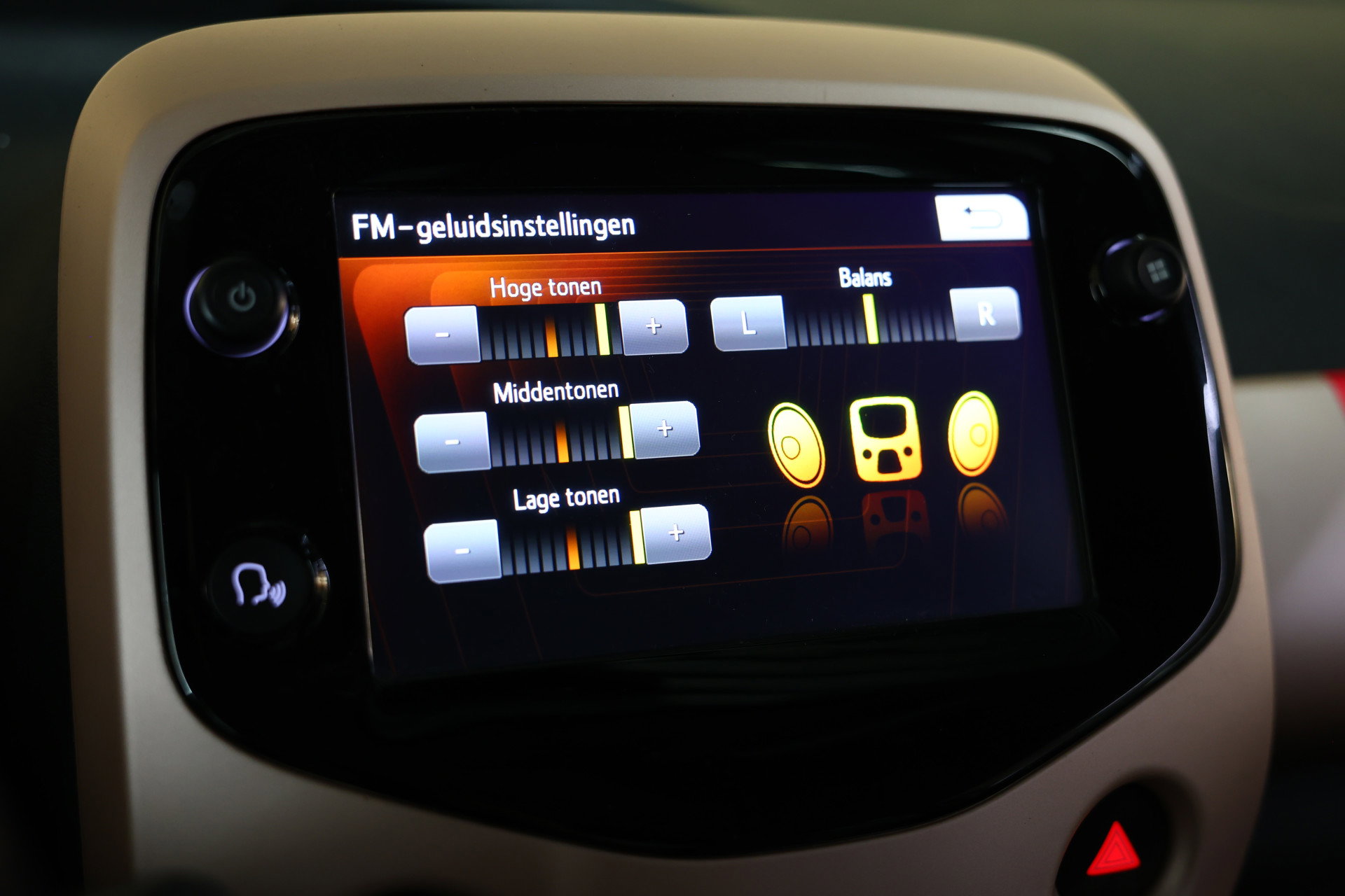 Citroën 1.0 VTi Elle AVM CARPLAY NAVI CLIMA CAMERA CRUISE BT 2018 - foto 20