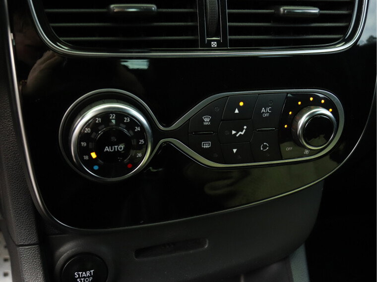 Renault - Clio