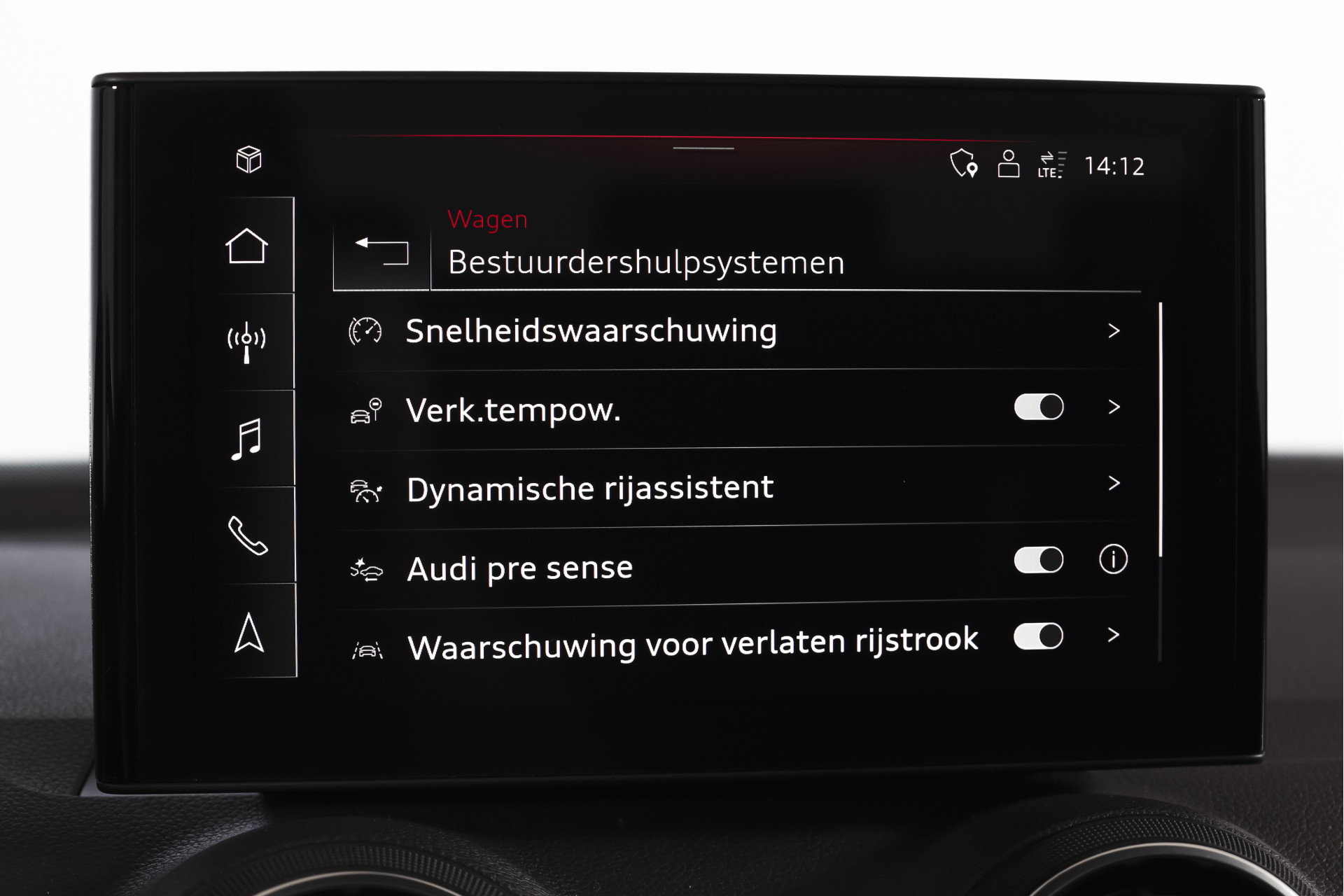 Audi - Q2